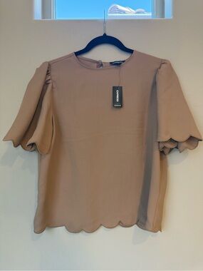 Express Taupe Scallop Sleeve Blouse